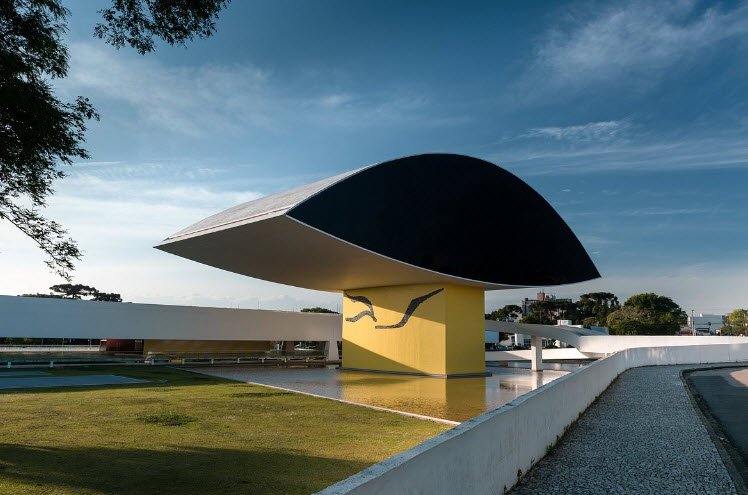 Oscar Niemeyer Museum